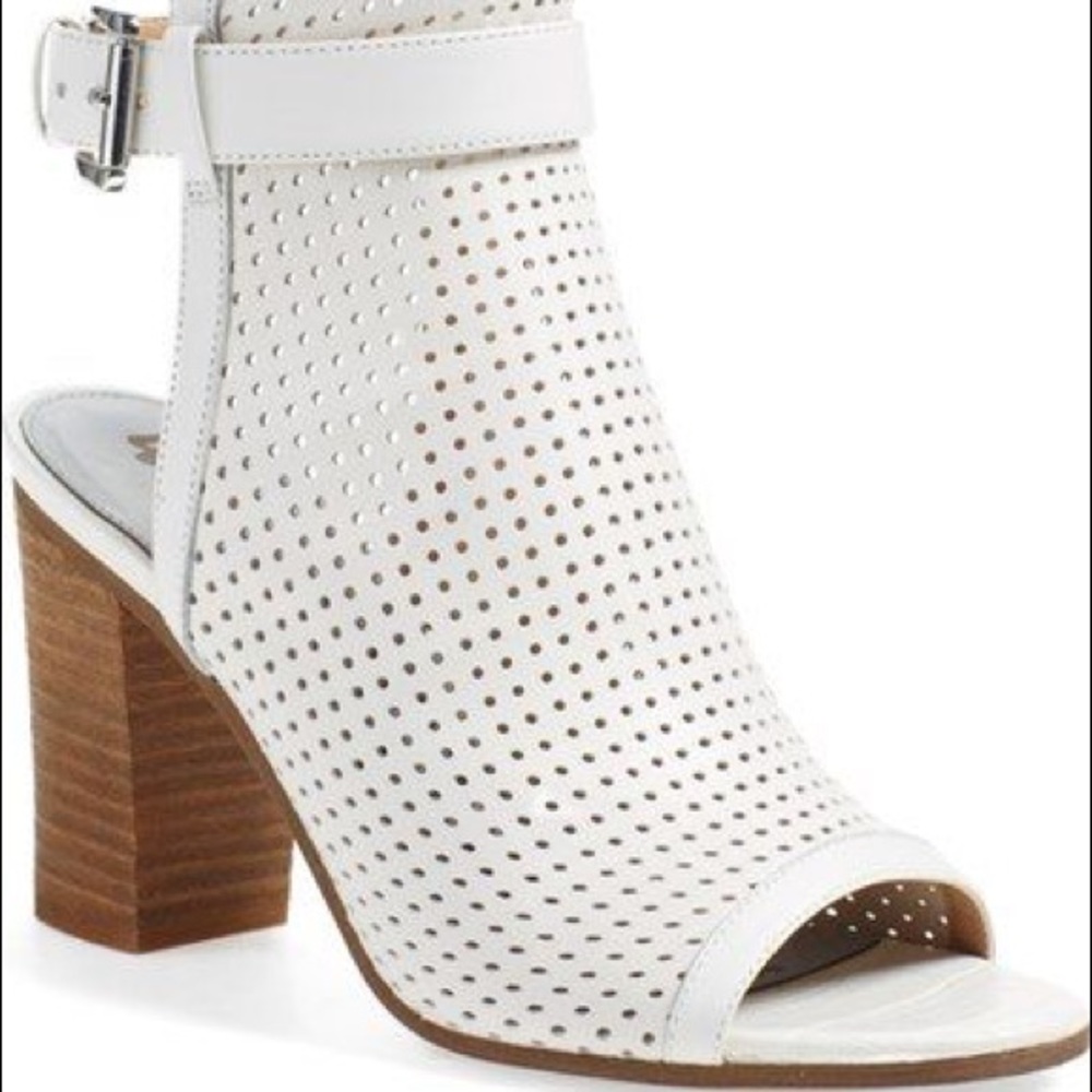 Sam Edelman emmie heel